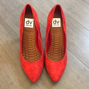 Red Dolce Vita pumps